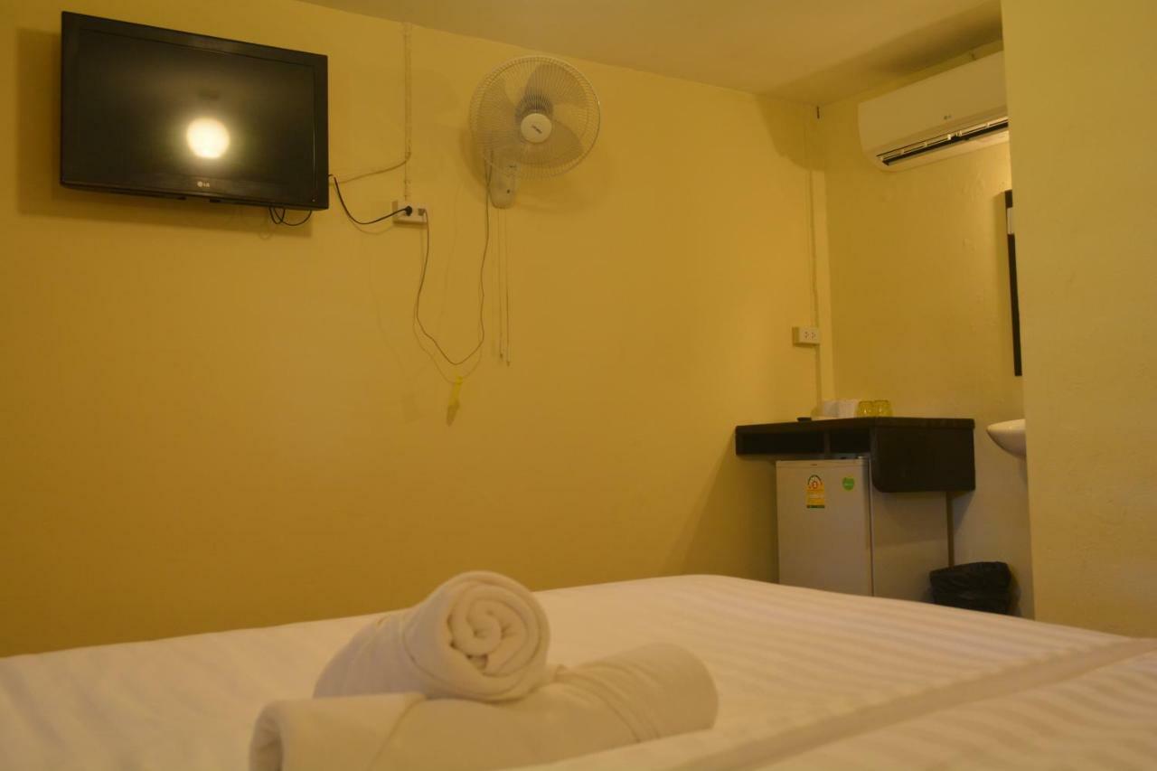 M&M Guesthouse Koh Chang Exterior photo